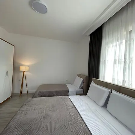 Nuhellari Apartament Zhaban