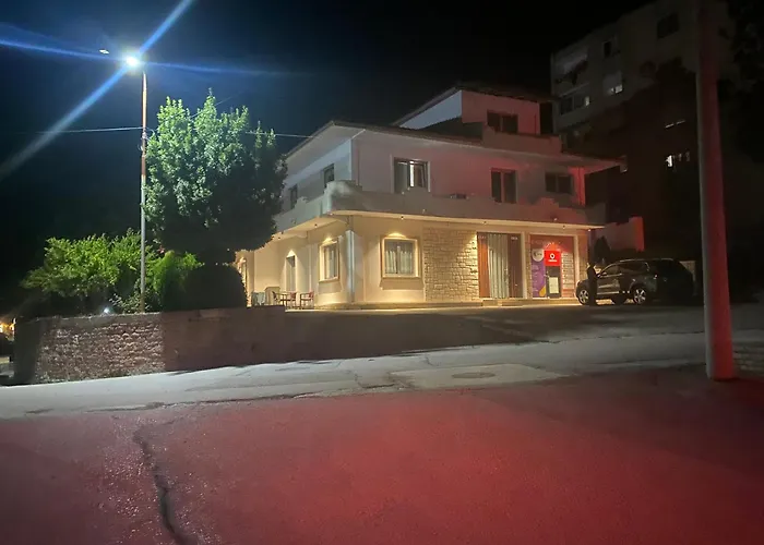 Apartment Nuhellari - Quiet Family Near Osumi Canyons Zhaban