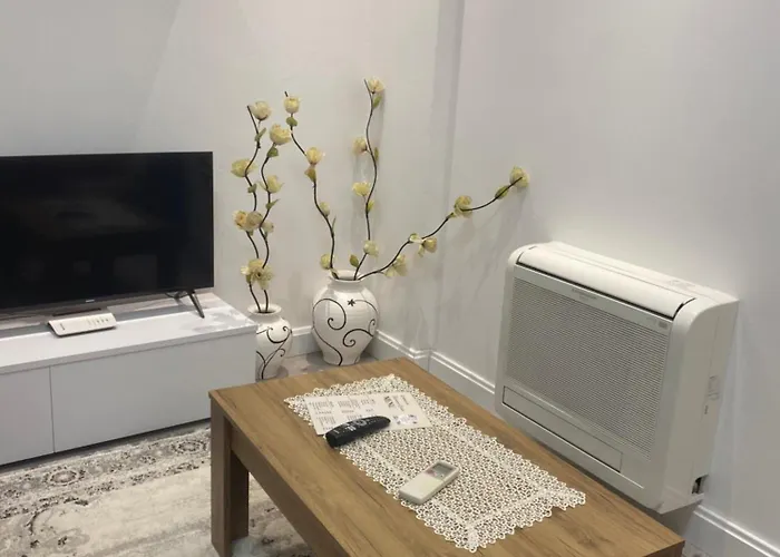 Nuhellari - Quiet Family Near Osumi Canyons *